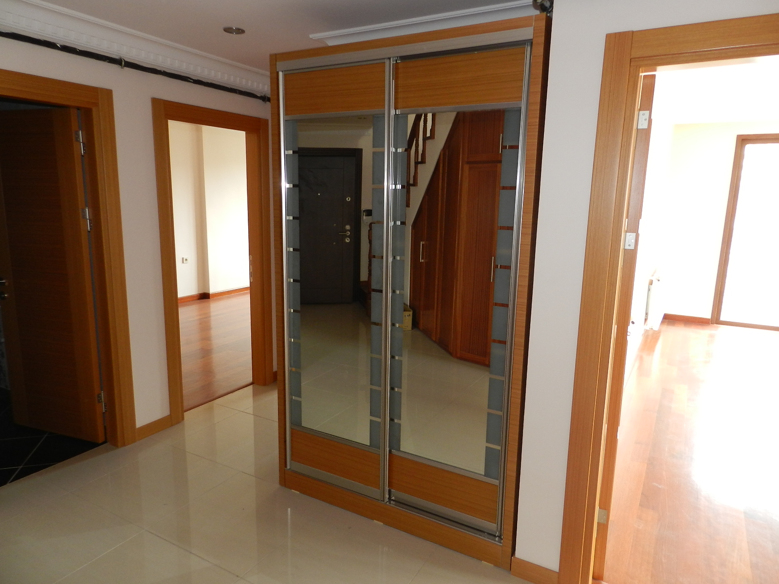 BF1401 Kaplamalı Mobilya Portmanto BerFe Mobilya &amp; Çelik Kapı